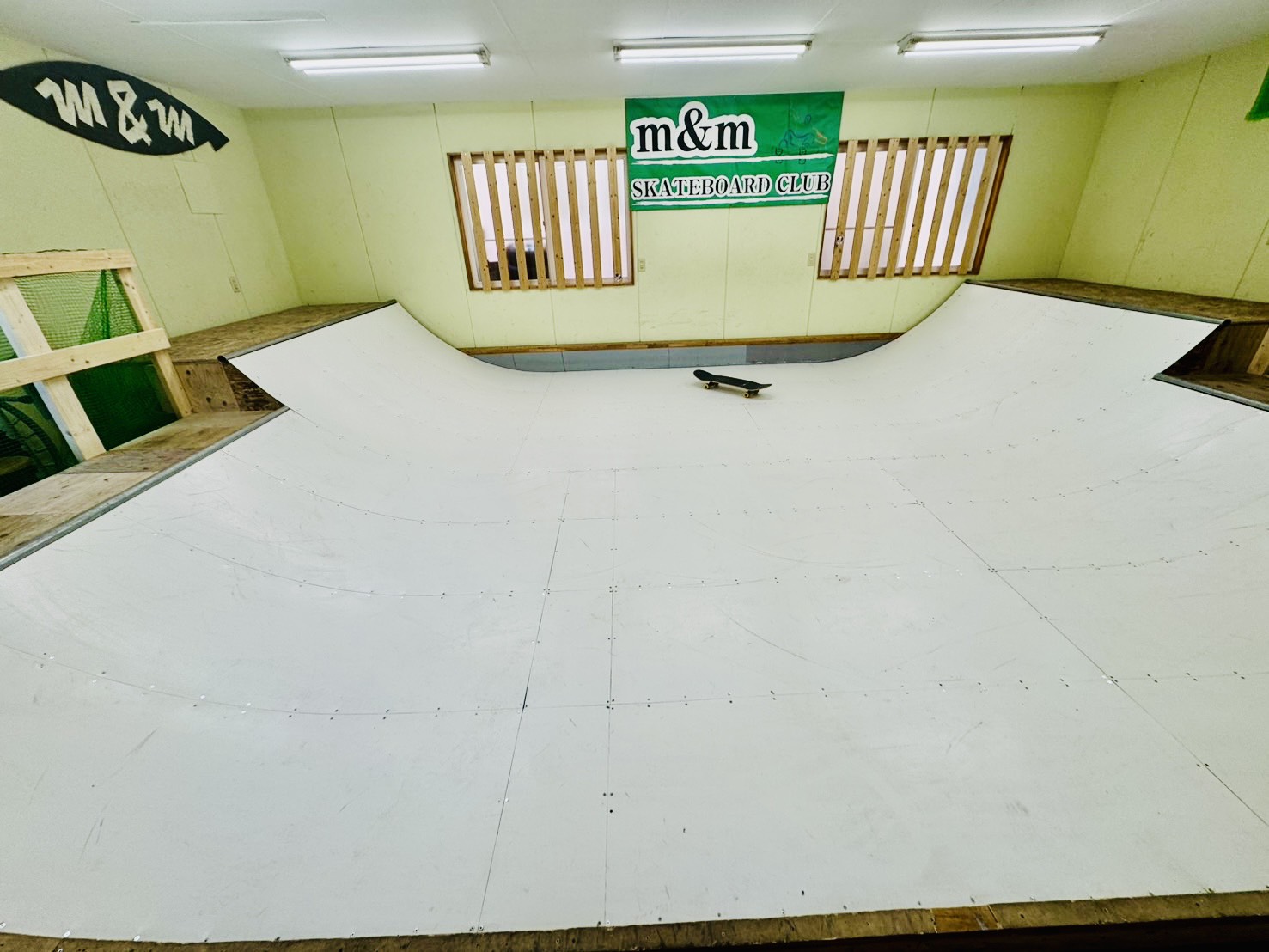 INDOOR PARK